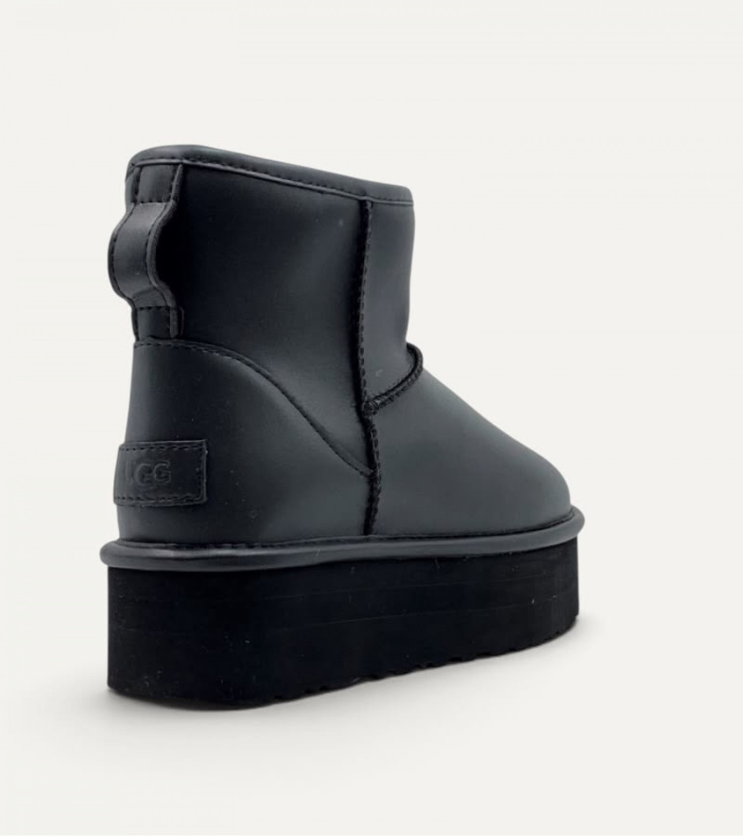 UGG Мини Platform - Leather Black