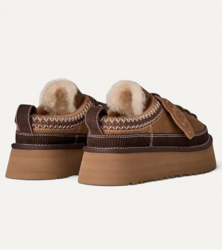 UGG Heritage Lace-up Slipper - Chestnut