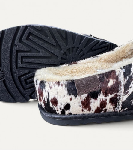 UGG Otzo Western Clog - Brown