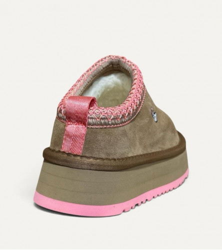 UGG Tazz Platform - Love '25 Chestnut