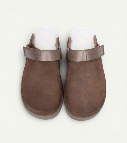 UGG Goldenstar Clog - Chocolate