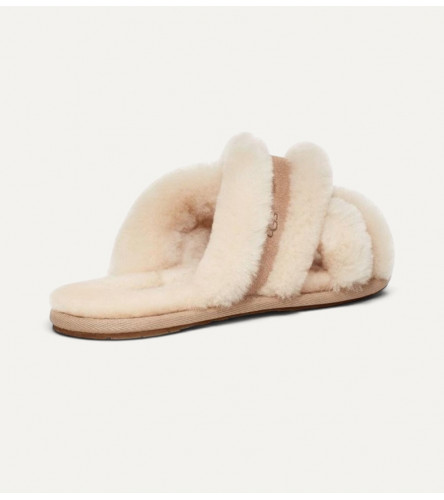  Меховые тапочки UGG Slippers Scuffita - Sand