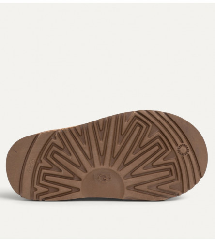 UGG Kids Bailey Button - Chestnut