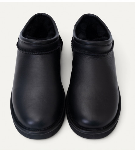 UGG Ultra Mini Tasman Leather - Black