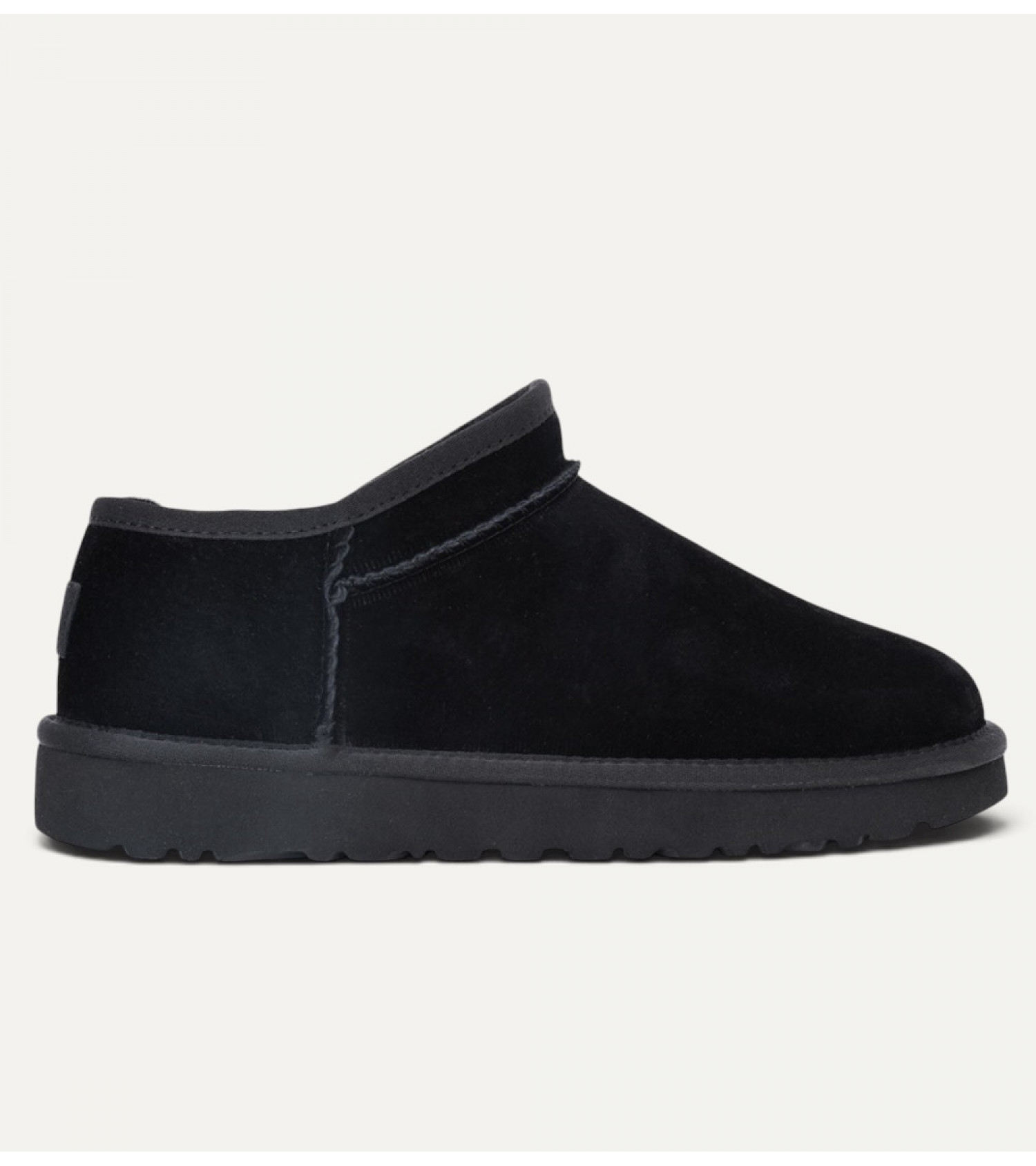  UGG Ultra Mini Tasman - Black