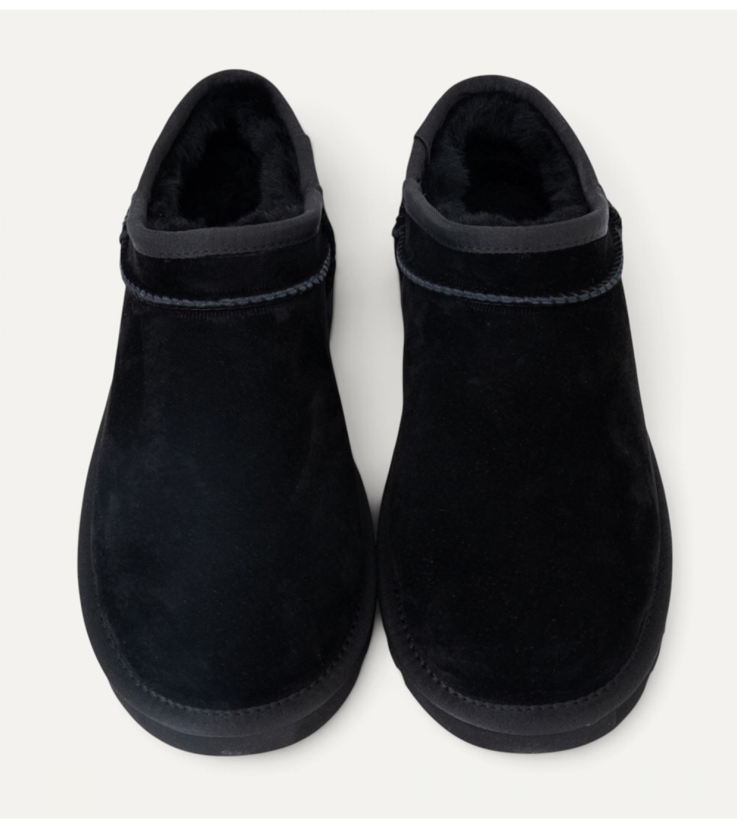  UGG Ultra Mini Tasman - Black