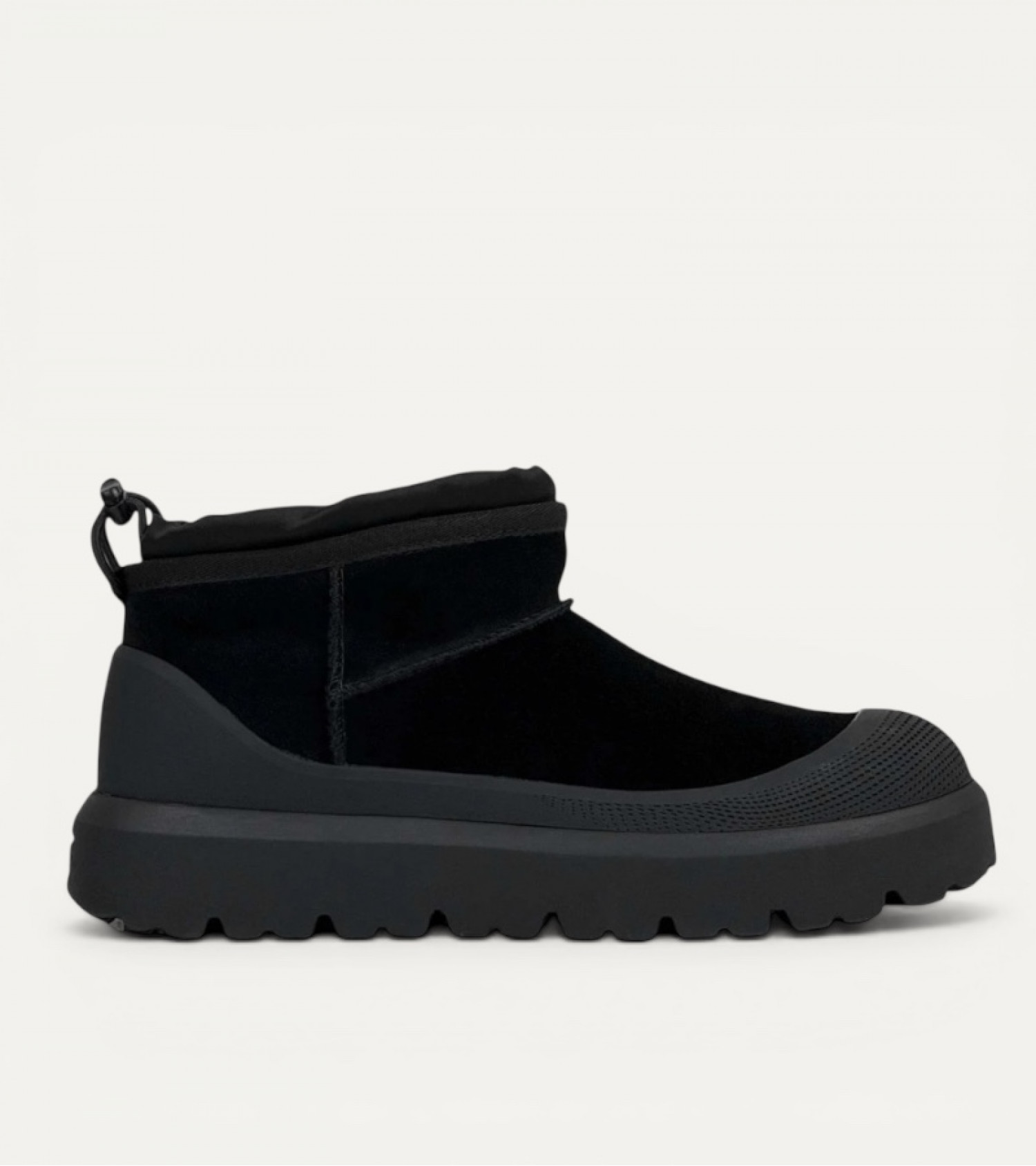 UGG  Mans Ultra Mini Hybrid - Black
